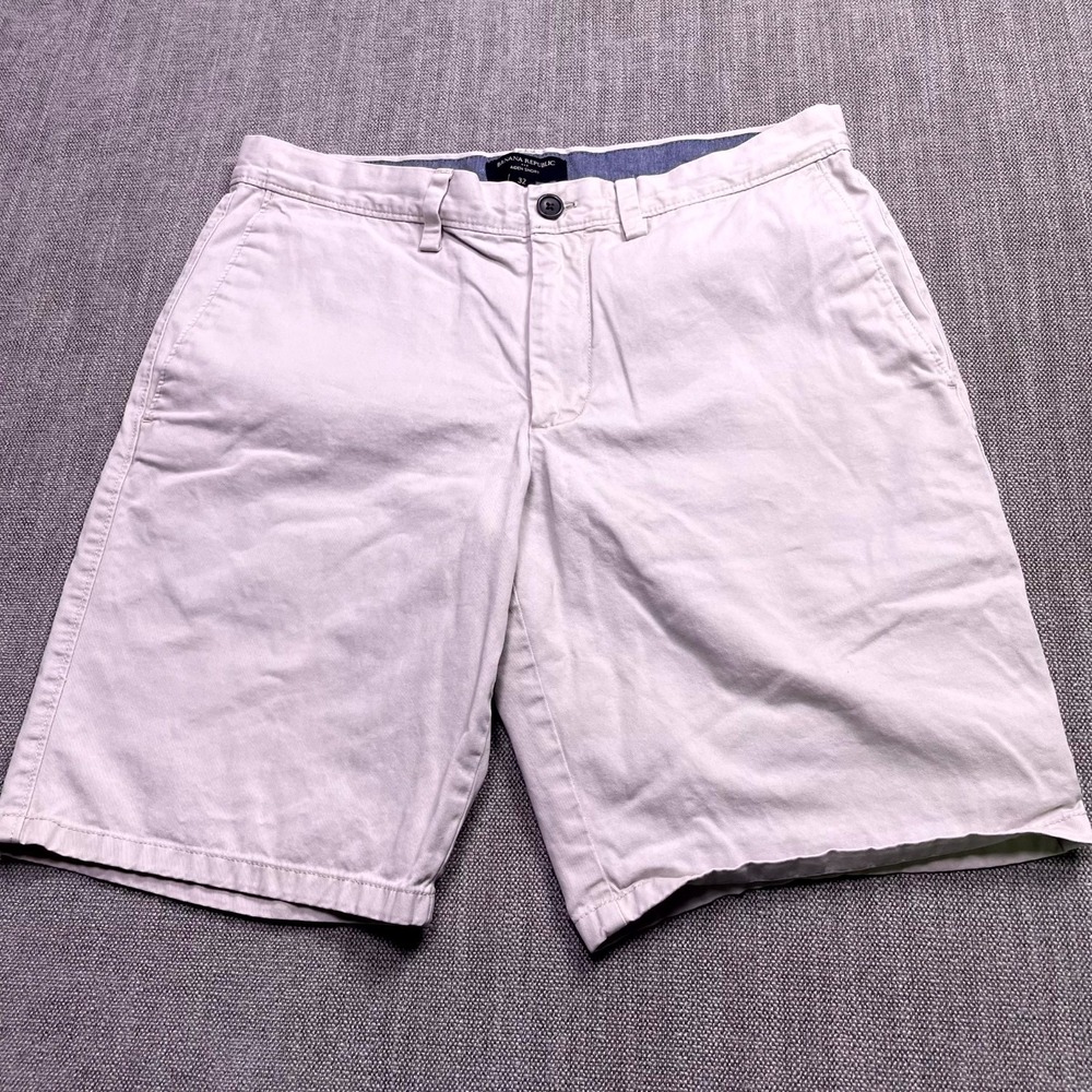 Banana Republic Aiden Chino Shorts Mens 32 Beige Twill Flat Front Streetwear